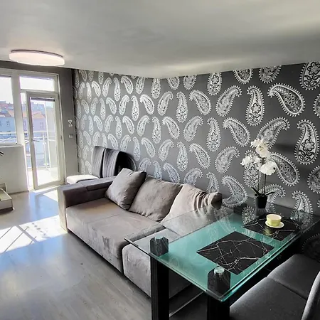 комфорт и стиль - с панорамой города Appartement *