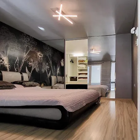 Appartement комфорт и стиль - с панорамой города *